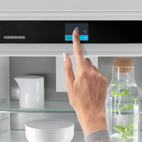 liebherr CFUL21 Touch Swipe Display