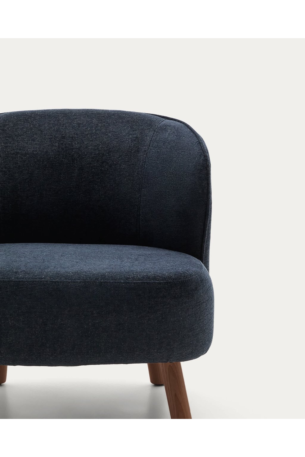 Ulit Chenille Walnut Kreslo 2 Ulit Chenille Walnut Kreslo – Obrázok 2