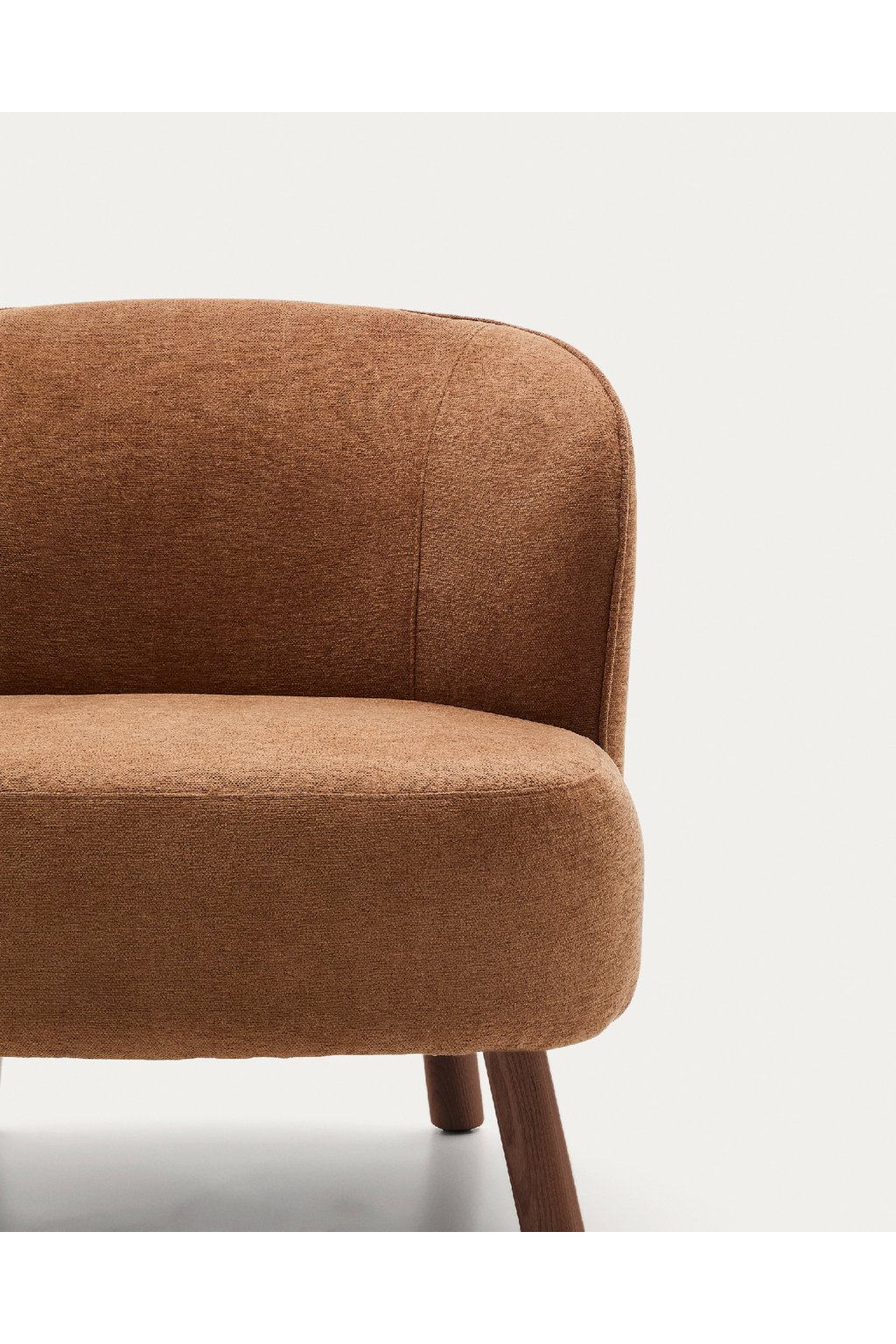 Ulit Chenille Walnut Kreslo 14 Ulit Chenille Walnut Kreslo – Obrázok 14